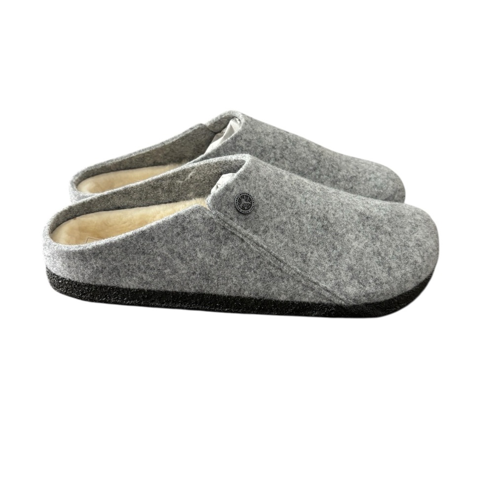 Birkenstock New w/o Box Zermatt Rivet
Shearling light gray Wool Felt Regular 42
